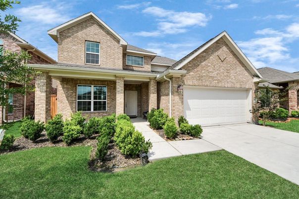 Attached, Exterior, Facade, Brick Facade, Brick Traditional