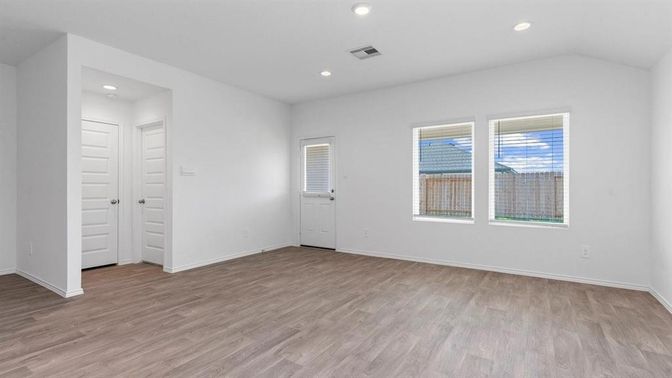 Empty room, Interior, Recessed Lighting, Wood Texture Flooring
