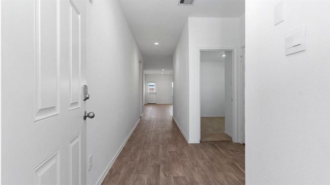 Interior, Recessed Lighting, Wood Texture Flooring