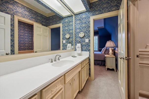 Bathroom, Bedroom, Interior