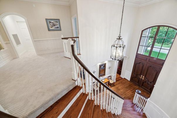 Interior, Pendant Lights, Wood Texture Flooring