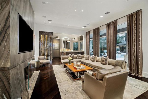 Interior, Living room, Recessed Lighting, Wood Texture Flooring