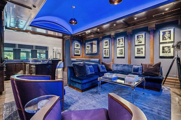 Interior, Living room, Pendant Lights, Recessed Lighting