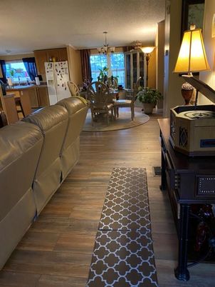 Chandelier, Dining room, Interior, Living room, Wood Texture Flooring