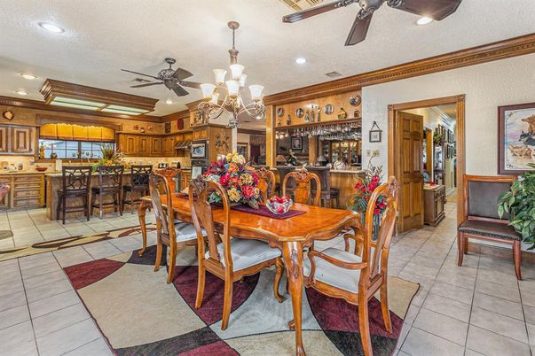 Chandelier, Dining room, Interior, Kitchen, Recessed Lighting