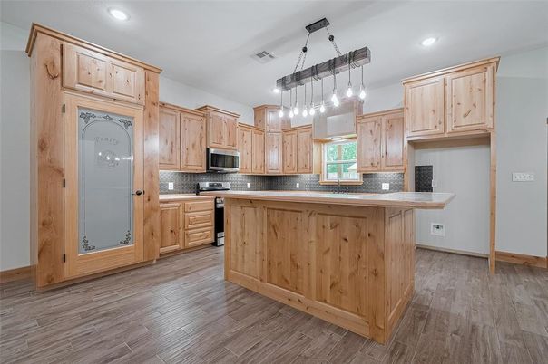 Interior, Kitchen, Pendant Lights, Recessed Lighting, Wood Texture Flooring