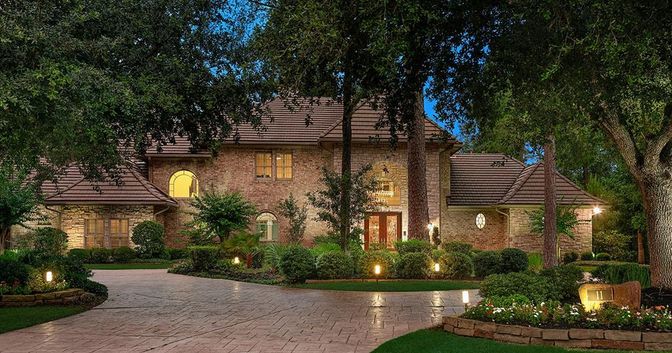 Exterior, Facade, Brick Facade, French Provincial