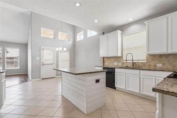 Chandelier, Interior, Kitchen, Recessed Lighting
