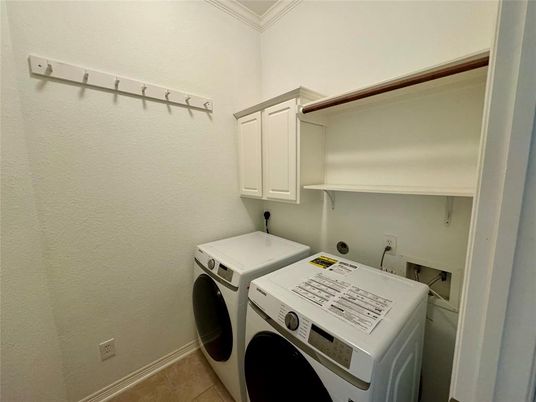 Interior, Washer