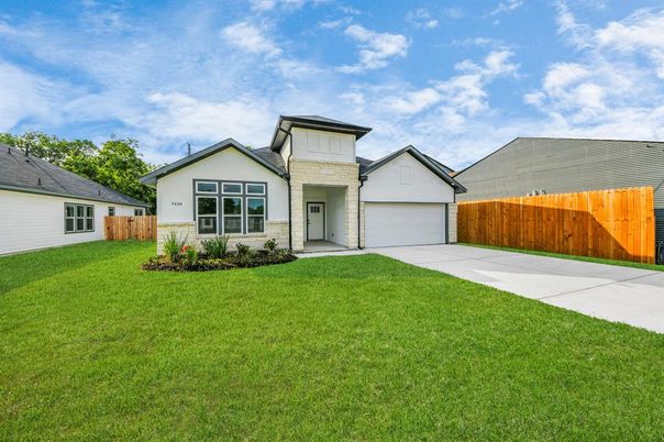 Attached, Backyard, Exterior, Facade, Farmhouse