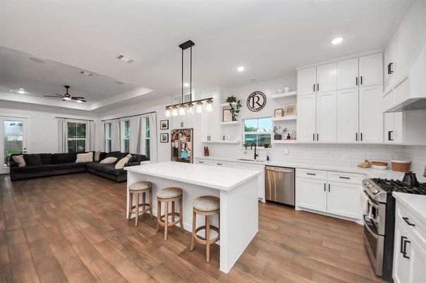Interior, Kitchen, Living room, Pendant Lights, Recessed Lighting, Stainless Steel Appliances, Wood Texture Flooring