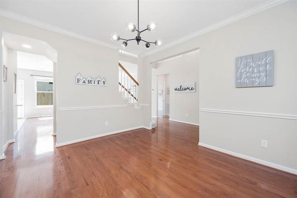 Empty room, Interior, Pendant Lights, Wood Texture Flooring
