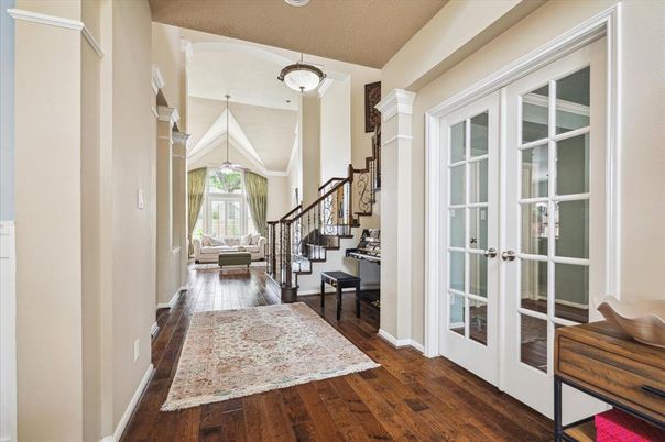 Interior, Pendant Lights, Piano, Wood Texture Flooring