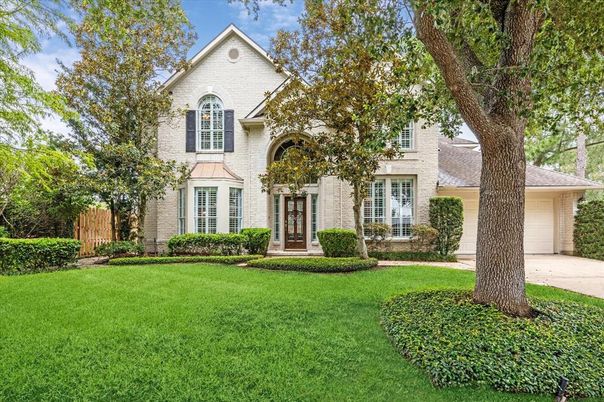 Attached, Backyard, Exterior, Facade, Brick Traditional