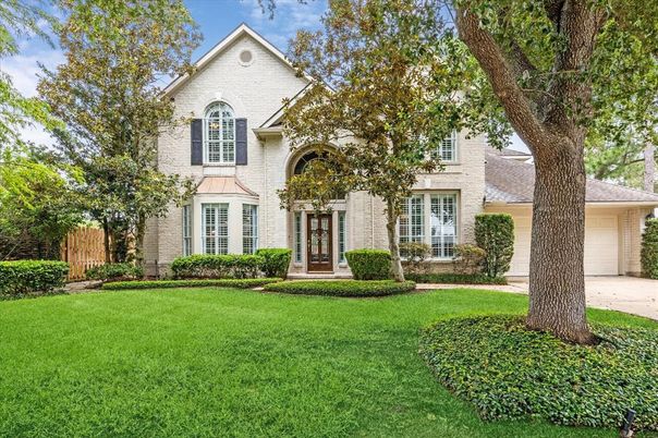 Attached, Backyard, Exterior, Facade, French Provincial
