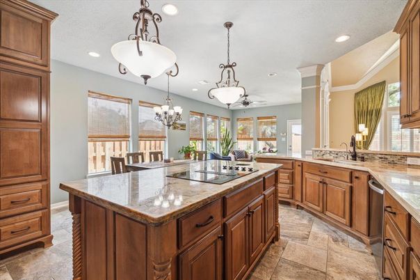 Chandelier, Dining room, Interior, Kitchen, Pendant Lights, Recessed Lighting