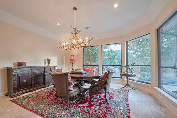 Chandelier, Dining room, Interior, Recessed Lighting