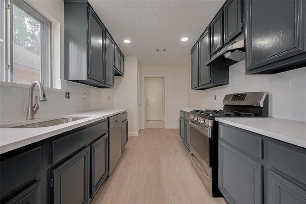 Interior, Kitchen, Recessed Lighting, Wood Texture Flooring
