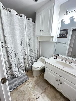 Bathroom, Interior