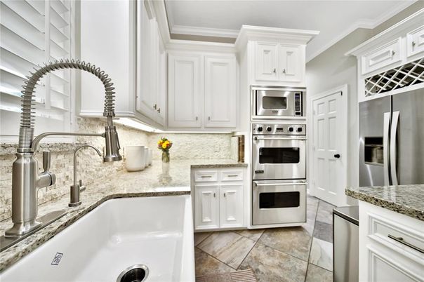 Interior, Kitchen, Stainless Steel Appliances