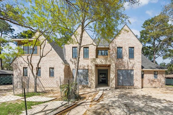 Exterior, Facade, Brick Facade, French Provincial