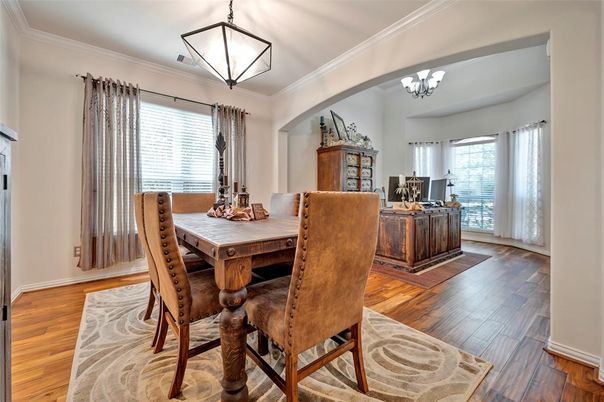 Chandelier, Dining room, Interior, Wood Texture Flooring