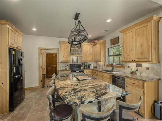 Interior, Kitchen, Pendant Lights, Recessed Lighting