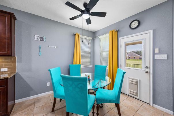 Dining room, Interior