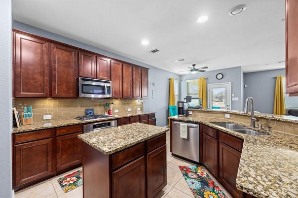 Interior, Kitchen, Recessed Lighting