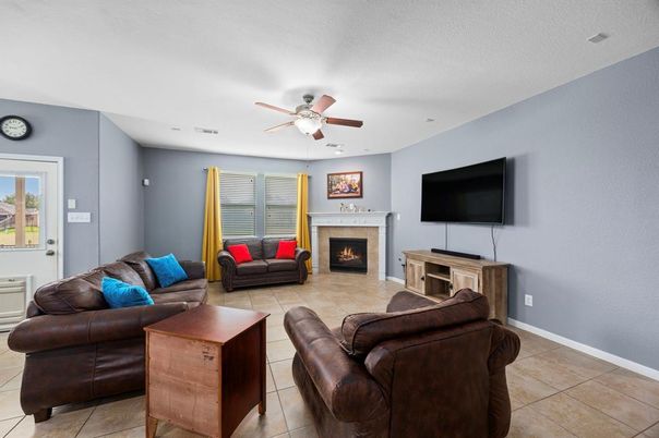 Fireplace, Interior, Living room