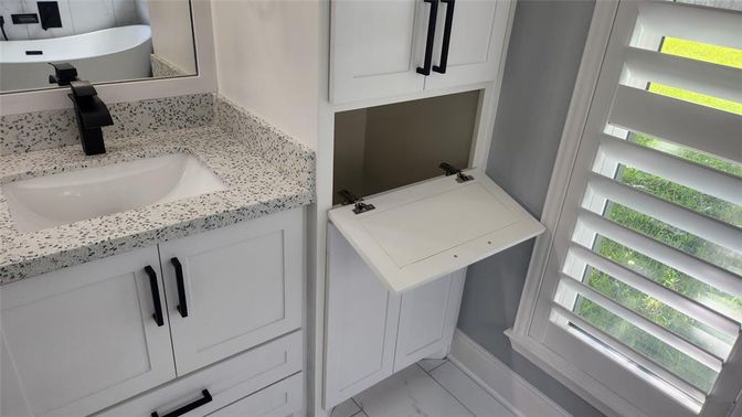 Bathroom, Interior, Marble, Washer