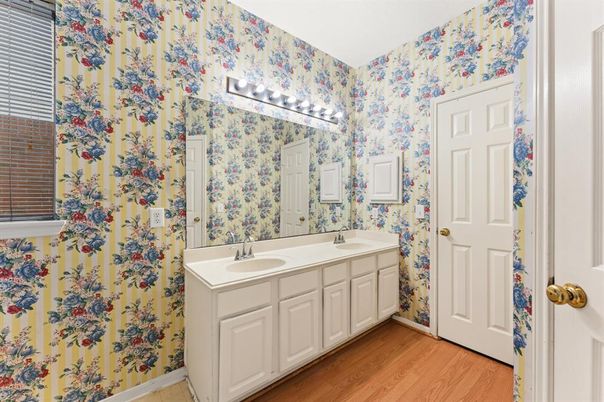 Bathroom, Interior, Wood Texture Flooring
