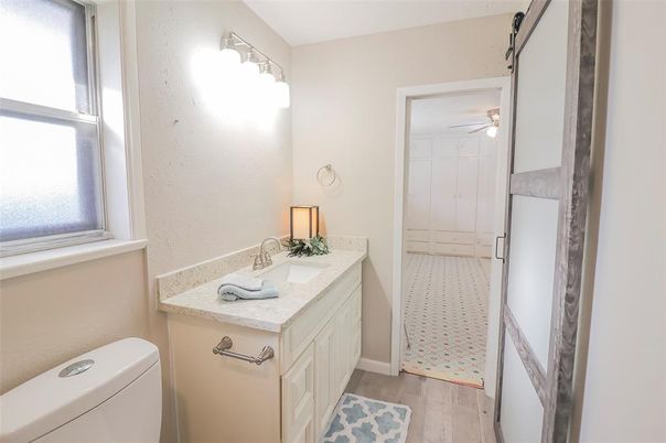 Bathroom, Interior, Wood Texture Flooring