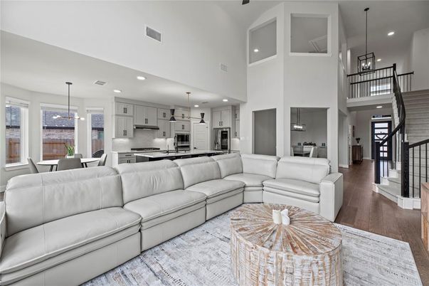 Dining room, Interior, Kitchen, Living room, Pendant Lights, Recessed Lighting, Stainless Steel Appliances, Wood Texture Flooring