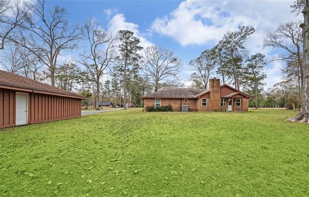 Backyard, Exterior, Playground