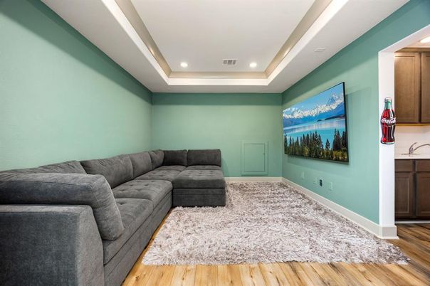 Interior, Living room, Recessed Lighting, Wood Texture Flooring