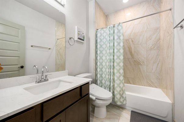 Bathroom, Interior, Marble Walls, Recessed Lighting
