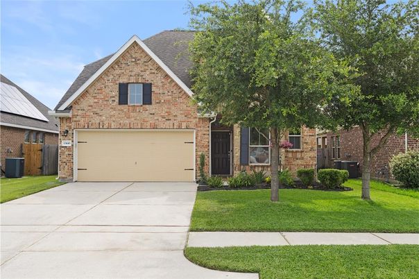 Attached, Exterior, Facade, Brick Facade, Brick Traditional