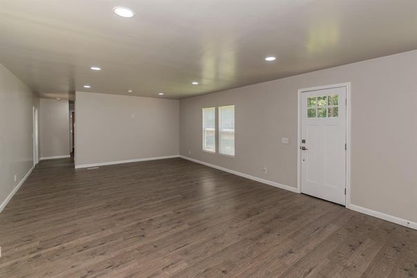Empty room, Interior, Recessed Lighting, Wood Texture Flooring