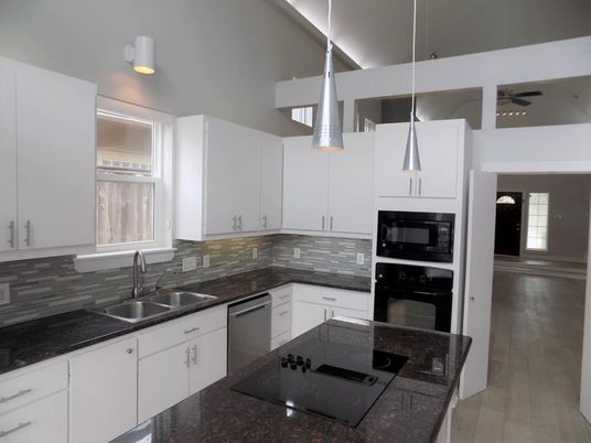 Interior, Kitchen, Pendant Lights, Wood Texture Flooring