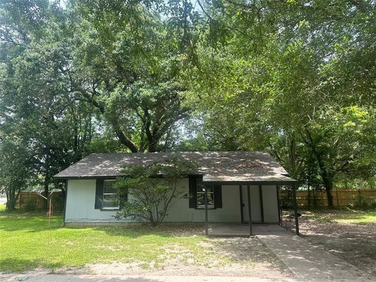 Backyard, Exterior, Facade, None