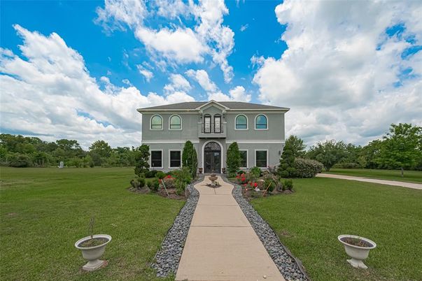 Backyard, Exterior, Facade, Georgian