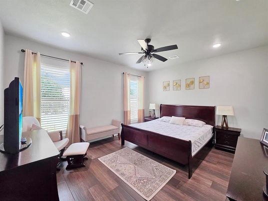 Bedroom, Interior, Recessed Lighting, Wood Texture Flooring