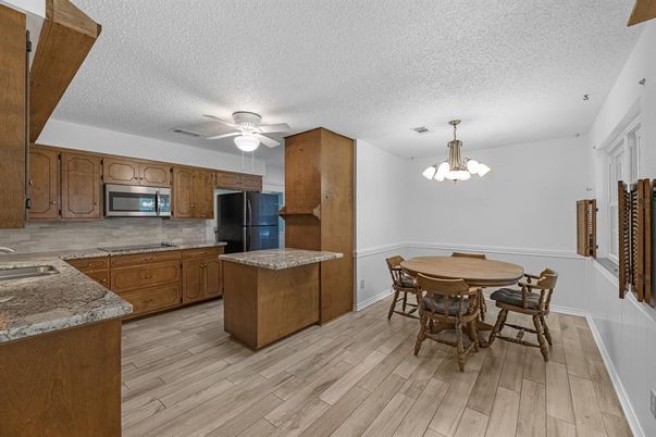 Chandelier, Dining room, Interior, Kitchen, Pendant Lights, Wood Texture Flooring