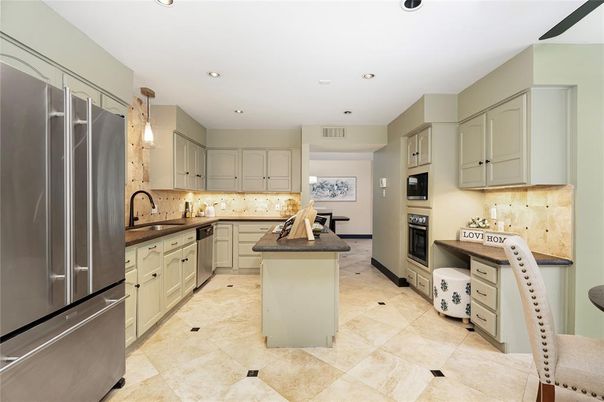 Interior, Kitchen, Pendant Lights, Recessed Lighting
