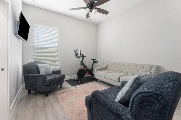 Fitness Equipment, Interior, Living room, Wood Texture Flooring