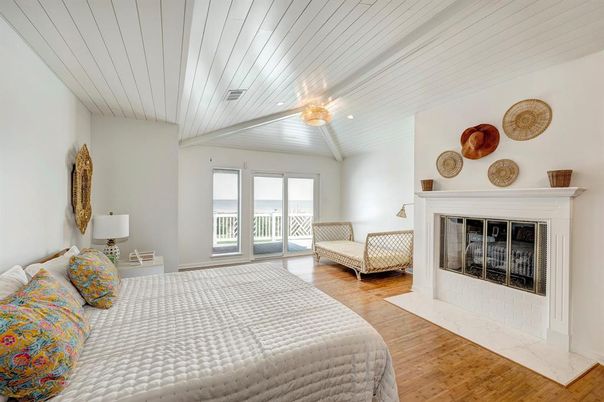 Bedroom, Fireplace, Interior, Recessed Lighting, Wood Texture Flooring
