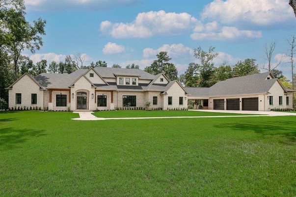 Attached, Backyard, Exterior, Facade, French Provincial