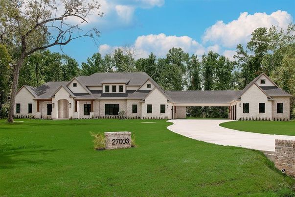 Backyard, Exterior, Facade, Farmhouse