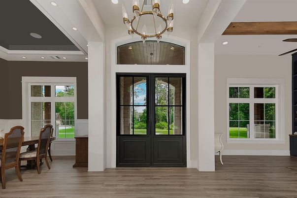 Chandelier, Dining room, Interior, Pendant Lights, Recessed Lighting, Wooden Beams, Wood Texture Flooring